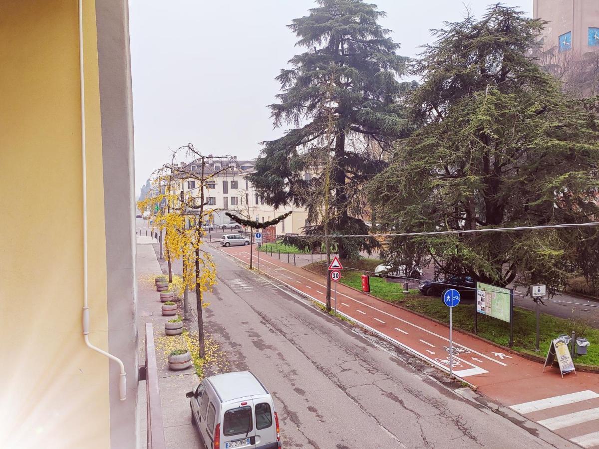 Ieo -Humanitas - Sunny House - Comodissimo Locate di Triulzi Экстерьер фото
